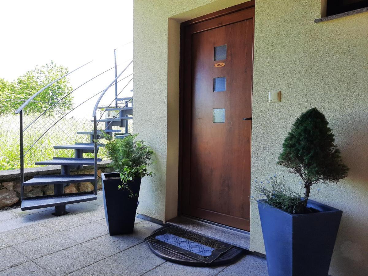 Spacious Apartment "Ana" On Lake Sabljaci Огулин Екстериор снимка