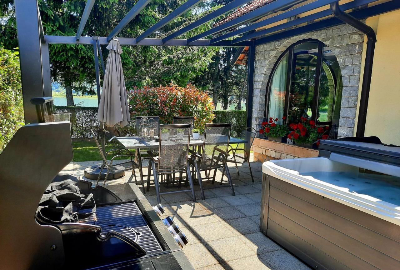 Spacious Apartment "Ana" On Lake Sabljaci Огулин Екстериор снимка